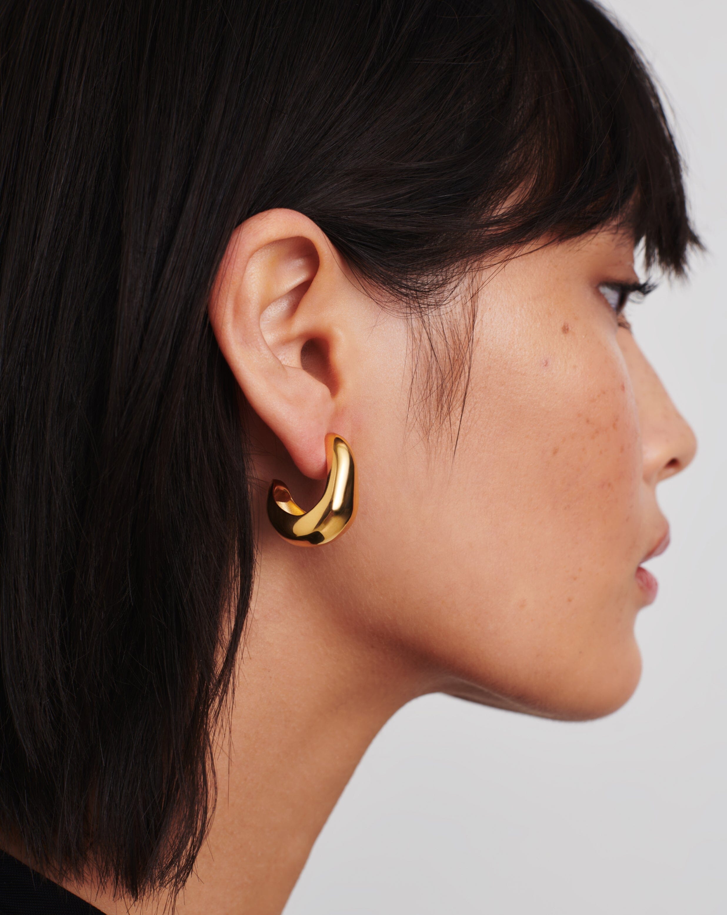 Dome Medium Hoop Earrings | 18k Gold Plated