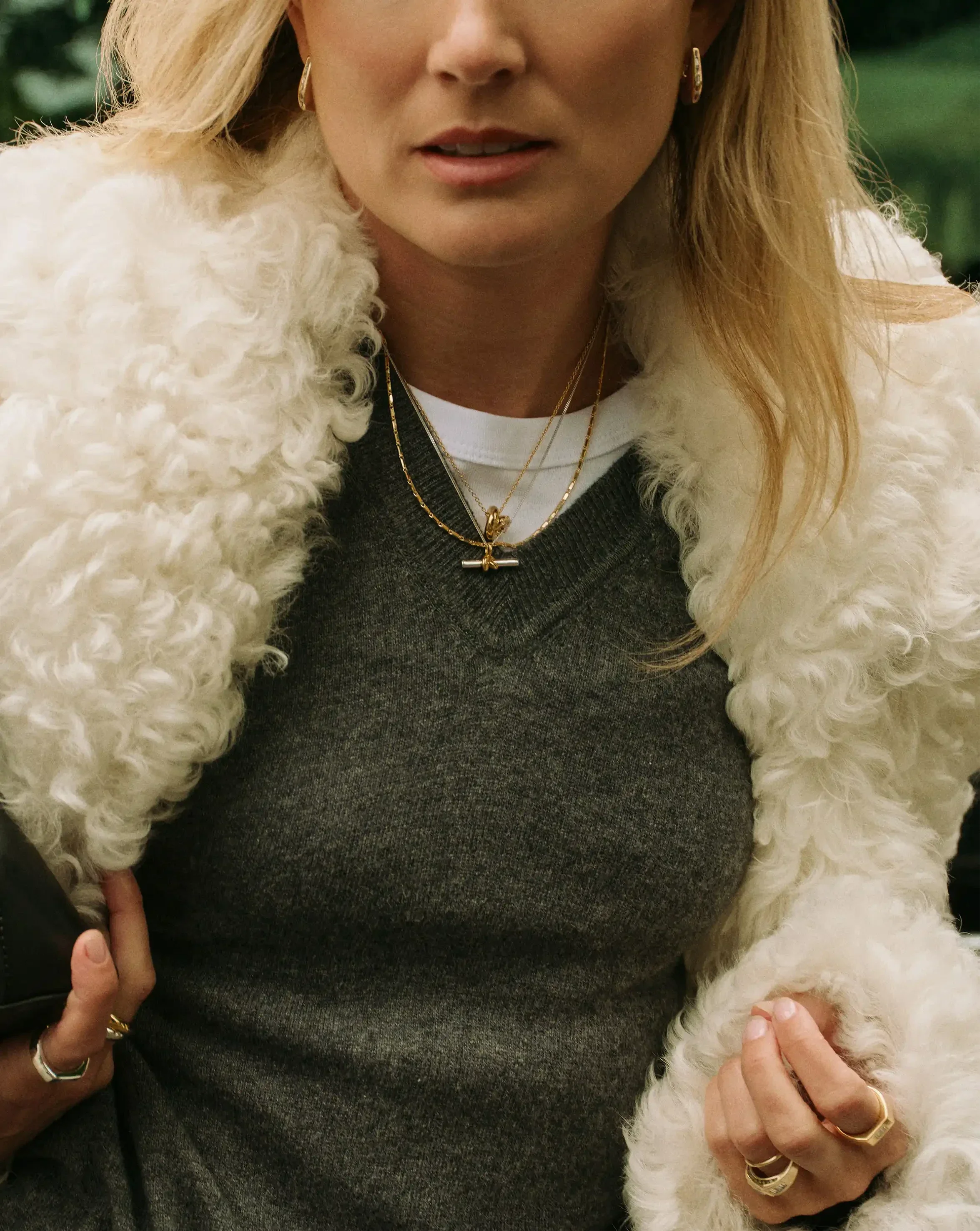 Lucy Williams T-Bar Knot Pendant Necklace | Mixed Metal