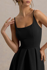 Bambina | Black Scoop-Neck Pleated Maxi Dress